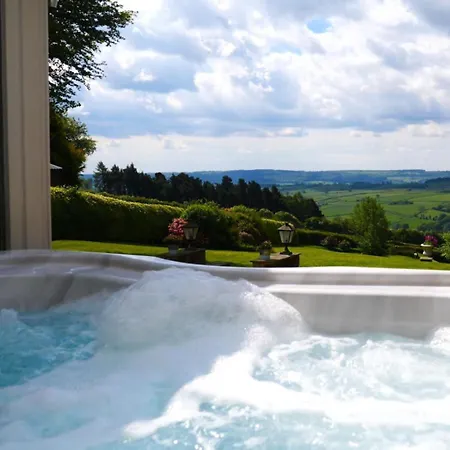 6 Bed In Otley Oc-g0022