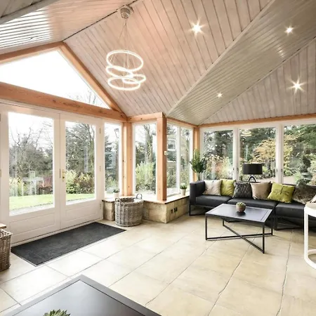 6 Bed In Otley Oc-g0022 Vakantiehuis