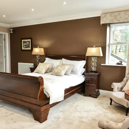 6 Bed In Otley Oc-g0022 Fewston