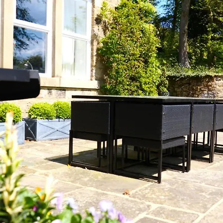 6 Bed In Otley Oc-g0022 Fewston